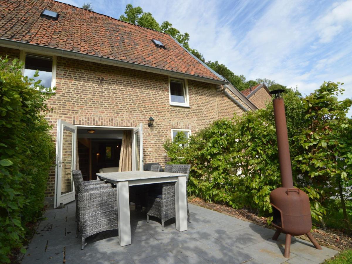 Vakantiehuis Attractively Furnished In